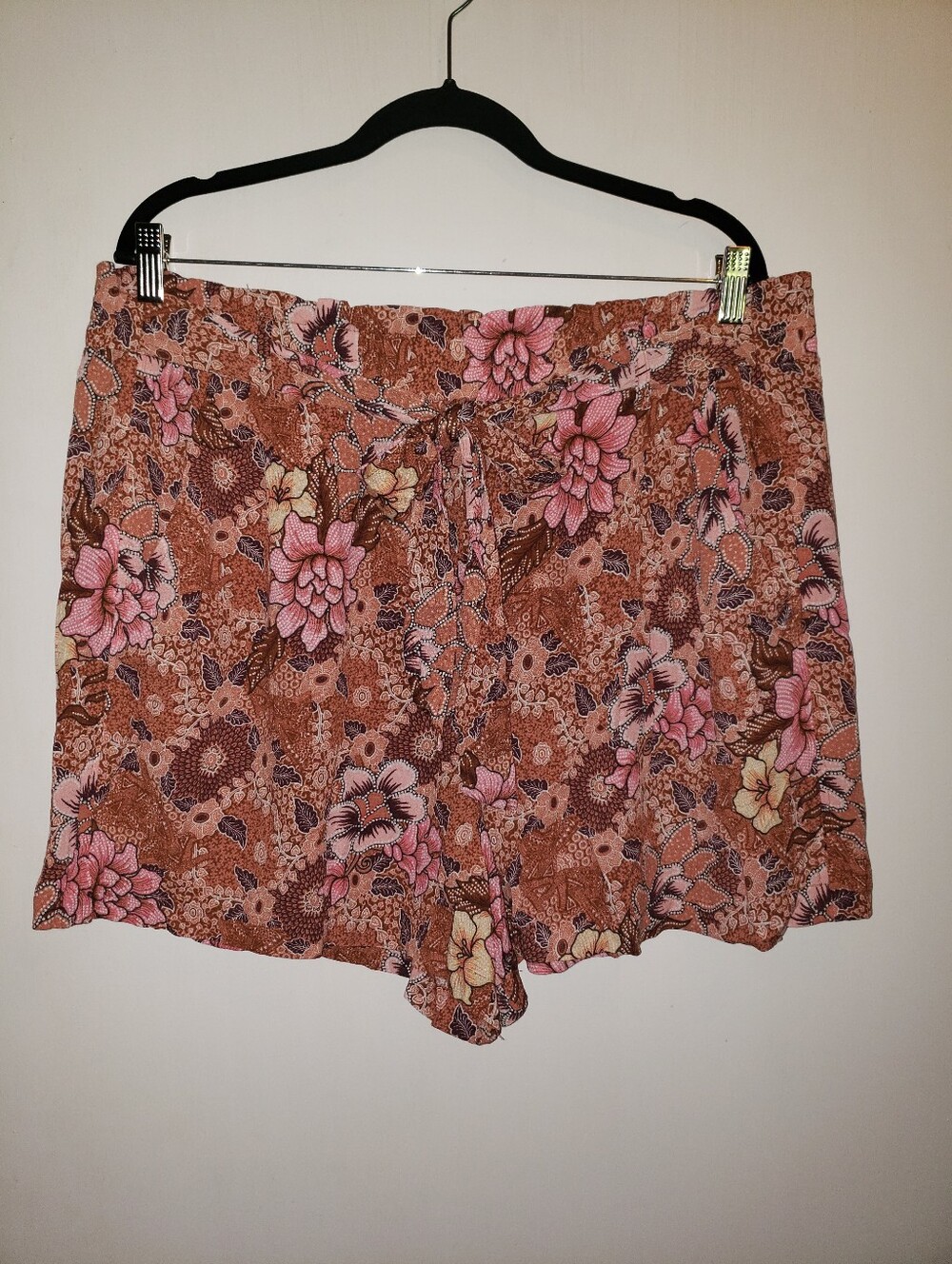 Knox Rose Pink and Brown Floral High-Waist  Shorts W/ Tie Sash XXL